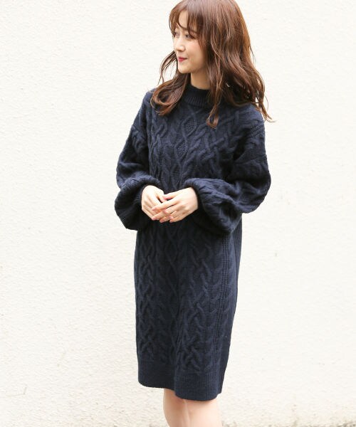 Heather（ヘザー）の「ケーブルニットワンピ－ス（ワンピース/ドレス・ホワイト/ベージュ/ネイビー）」の3枚目の写真