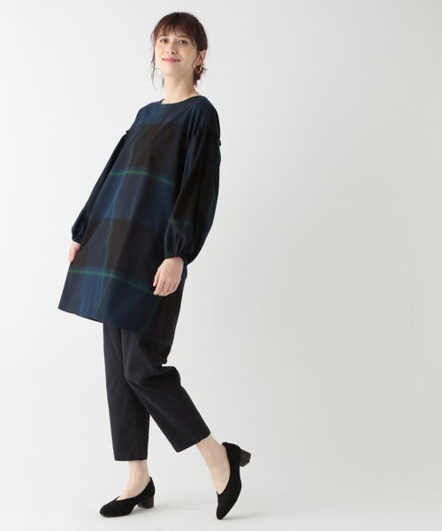 studio CLIP（スタディオクリップ）の「TRビッグチェックチュニック（ワンピース/ドレス・オフホワイト/レッド/ネイビー）」の6枚目の写真