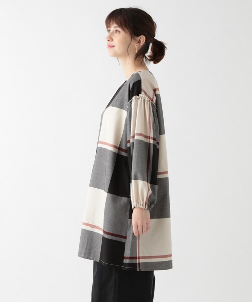 studio CLIP（スタディオクリップ）の「TRビッグチェックチュニック（ワンピース/ドレス・オフホワイト/レッド/ネイビー）」の8枚目の写真