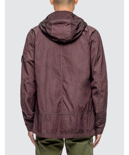 STONE ISLAND（ストーンアイランド）の「Nylon Metal Flock Hooded