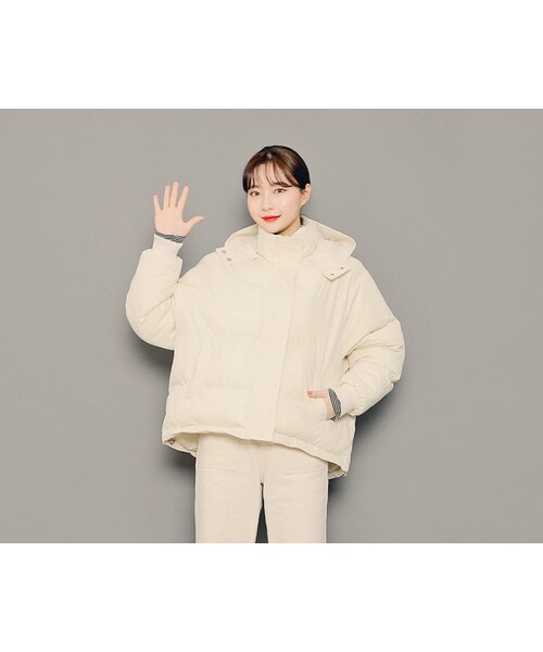 HOTPING（ホッピン）の「5Colors中綿フードショートジャケット（ダウンジャケット/コート・レディース・Yellow/Green/Pink/Black/White・フリーサイズ）」の2枚目の写真