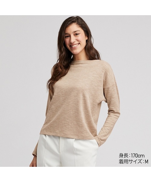 UNIQLO（ユニクロ）の「ストレッチスラブボートネックＴ（長袖）（Tシャツ/カットソー・レディース・BLACK 09/NAVY 69/OFF WHITE 01/BLUE 66/PINK 10/DARK GRAY 08/BEIGE 31・3XL/M/XS/XXL/S/XL/L）」の5枚目の写真