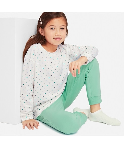 ユニクロ ユニクロ の Girls ウルトラストレッチスウェットセット ドット 長袖 ルームウェア パジャマ Wear