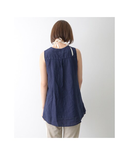 URBAN RESEARCH DOORS（アーバンリサーチドアーズ）の「リネン切替ノースリーブブラウス（トップス・レディース・ピンクベージュ/シロ/ダークネイビー・one）」の10枚目の写真