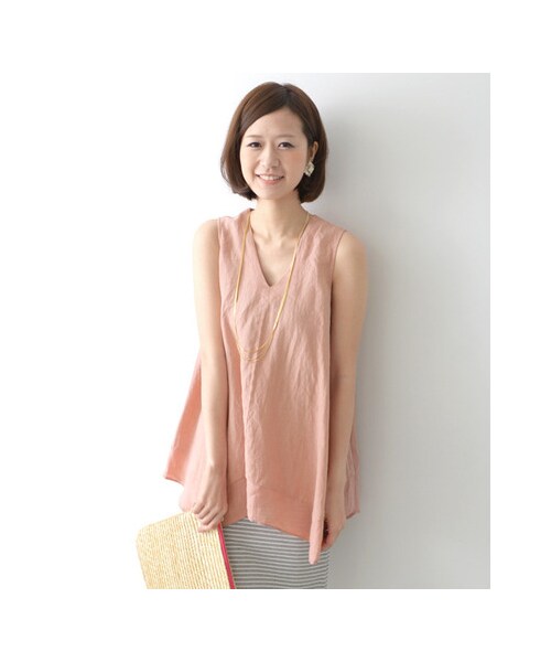 URBAN RESEARCH DOORS（アーバンリサーチドアーズ）の「リネン切替ノースリーブブラウス（トップス・レディース・ピンクベージュ/シロ/ダークネイビー・one）」の4枚目の写真