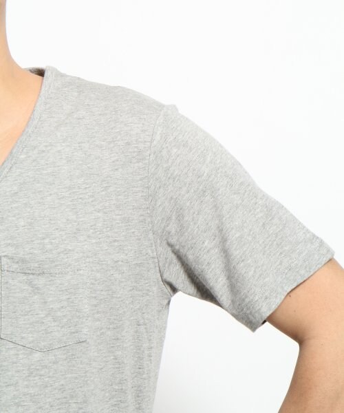 GLOBAL WORK（グローバルワーク）の「スーピマテンジクＵネックＴ（トップス・メンズ・ブルー85/ホワイト05/ブラック09/グリーン72/グレー15・Ｌ/Ｍ/Ｓ/ＸＬ）」の9枚目の写真