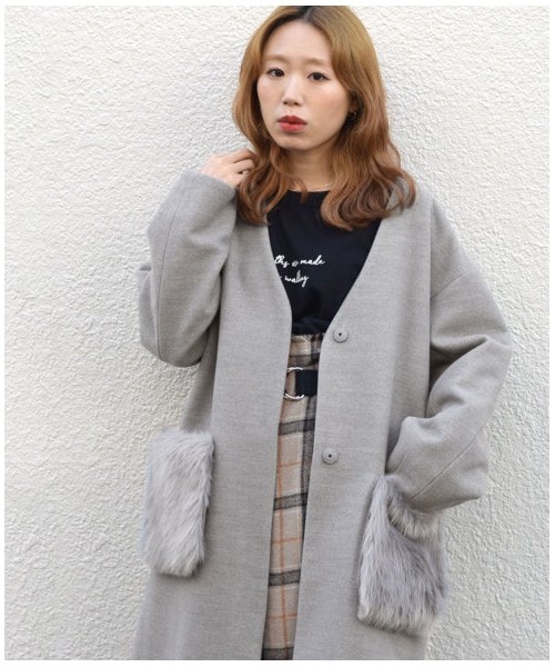 w closet（ダブルクローゼット）の「エコウールノーカラーファー