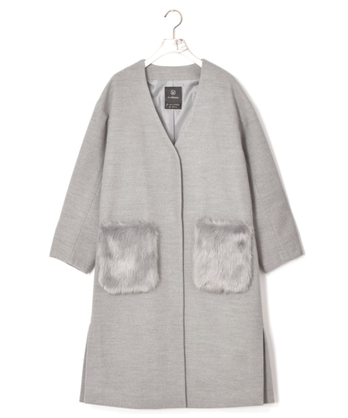 【早い者勝ち】BLUELEA グレー ノーカラーコート ファーポケット付き w closet（ダブルクローゼット）の「エコウールノーカラーファー