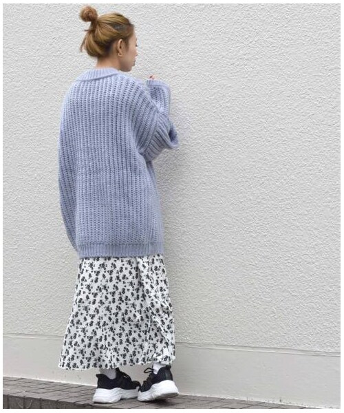 w closet(ダブルクローゼット)の「花柄プリントマーメイドスカート(スカート・レディース・オフホワイト/ベージュ/ブラック・FREE)」の15枚目の写真