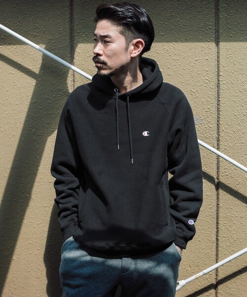 champion×DOORS 別注RWフーデッドスウェット L BLACK(検)チャンピオン パーカー URBAN RESEARCH DOORS（アーバンリサーチドアーズ）の「Champion×DOORS