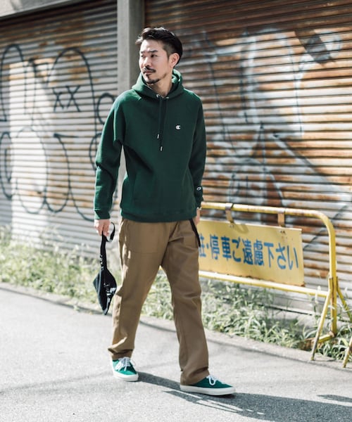 champion×DOORS 別注RWフーデッドスウェット L BLACK(検)チャンピオン パーカー URBAN RESEARCH DOORS（アーバンリサーチドアーズ）の「Champion×DOORS