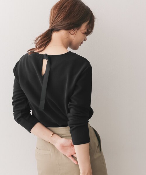 URBAN RESEARCH DOORS(アーバンリサーチドアーズ)の「バックグログランテーププルオーバー(トップス・レディース・COCOA/BLACK・one)」の2枚目の写真