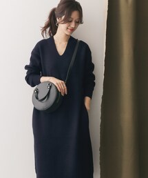 新品タグ付き　2WAY仕様ウールVネックワンピース　アーバンリサーチドアーズ URBAN RESEARCH DOORS（アーバンリサーチドアーズ）の「『UR TECH 高