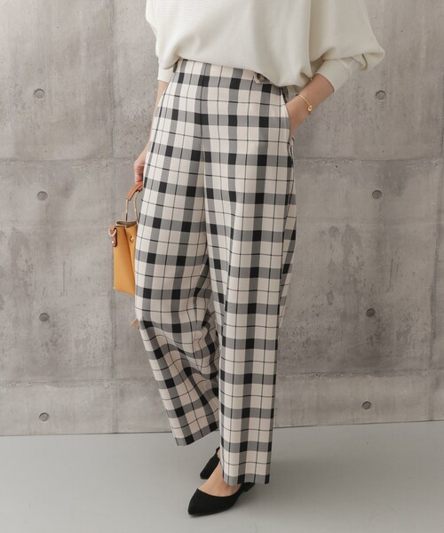 URBAN RESEARCH DOORS（アーバンリサーチドアーズ）の「チェックサイドシームレスパンツ（パンツ・レディース・GRY×NVY/BEG×BLK・36/38）」の4枚目の写真