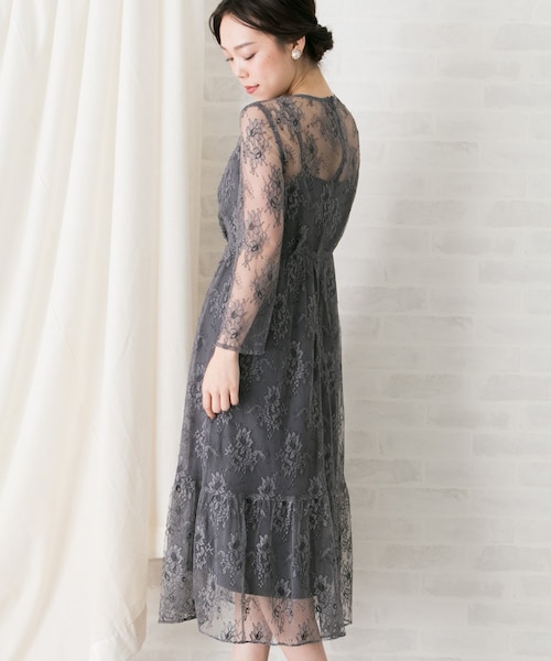 【極美品】Kaene 総レースワンピース ドレス　ロング　長袖　裾ティアード　緑 極美品】Kaene 総レースワンピース ドレス ロング 長袖 裾