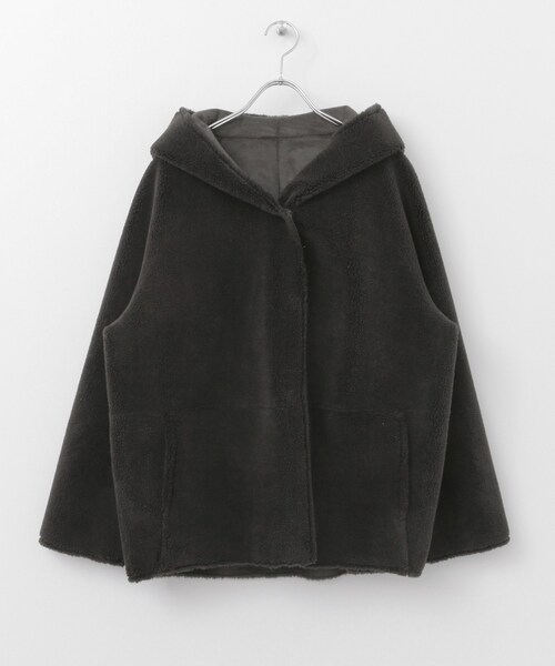 KBF（ケイビーエフ）の「リバーシブルムートンフードジャケット（ジャケット/アウター・レディース・BEIGE/OFF/CHARCOAL・one）」の21枚目の写真