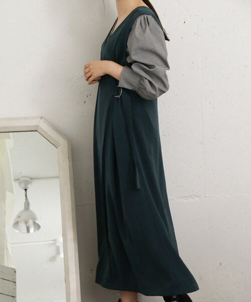 KBF+(ケービーエフプラス)の「KBF+ サイドベルトジャンパースカート(ワンピース/ドレス・レディース・BLACK/D.GREEN/R.BROWN・one)」の4枚目の写真