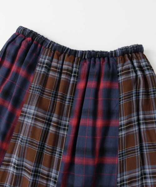 KBF（ケイビーエフ）の「MIXチェックフレアスカート（スカート・レディース・KHAKI mix/BLUE mix・one）」の17枚目の写真