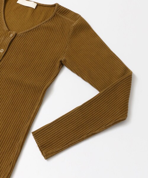 R JUBILEE(アールジュビリー)の「R JUBILEE RIB CARDIGAN(トップス・レディース・BORDEAUX/OFFWHITE/BROWN・M)」の13枚目の写真