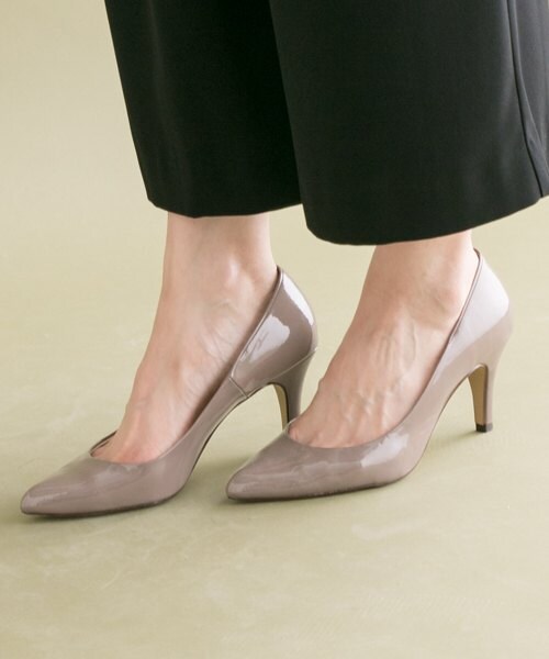 URBAN RESEARCH ROSSO WOMEN（アーバンリサーチ　ロッソ）の「エナメルパンプス（シューズ・レディース・GREGE/BEIGE/BLACK・36/37/38）」の8枚目の写真