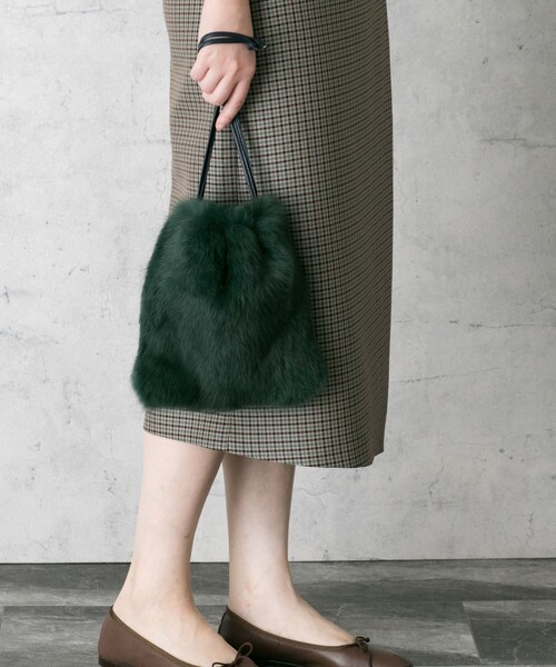 URBAN RESEARCH ROSSO WOMEN（アーバンリサーチ　ロッソ）の「ラビットファーミニ巾着（バッグ・レディース・MINT/YELLOW/GREEN/BORDEAUX・-）」の13枚目の写真