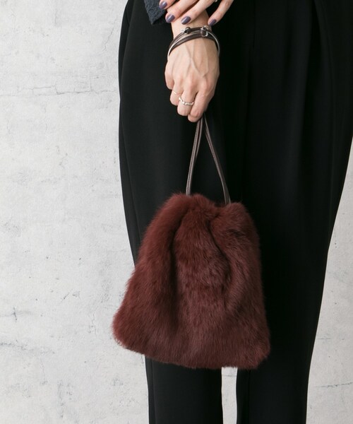 URBAN RESEARCH ROSSO WOMEN（アーバンリサーチ　ロッソ）の「ラビットファーミニ巾着（バッグ・レディース・MINT/YELLOW/GREEN/BORDEAUX・-）」の6枚目の写真