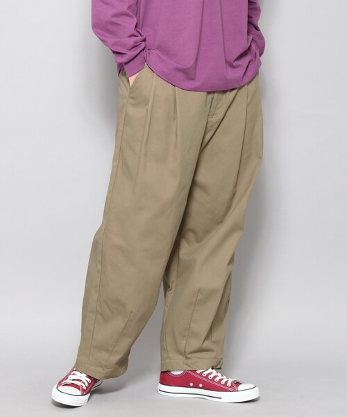 SENSE OF PLACE by URBAN RESEARCH(センスオブプレイスバイアーバンリサーチ)の「ボリュームワイドテーパードパンツ(パンツ・メンズ・BLACK/BEIGE/KHAKI・M/L)」の3枚目の写真