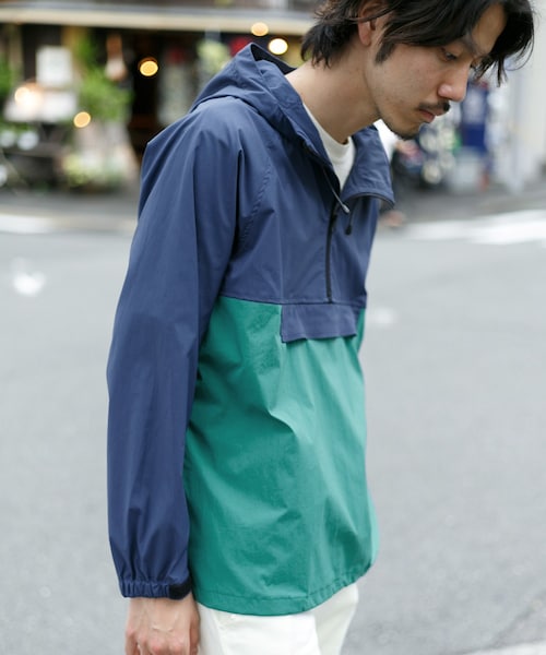 URBAN RESEARCH Sonny Label（アーバンリサーチサニーレーベル）の「マルチファンクションパッカブルアノラックパーカー（トップス・メンズ・ブラック/ブルー×グリーン/ブラック×カモ/キャメル×ネイビー・M/L）」の10枚目の写真