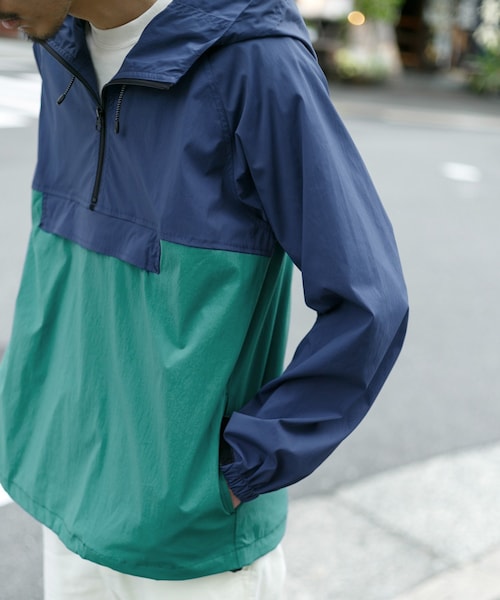 URBAN RESEARCH Sonny Label（アーバンリサーチサニーレーベル）の「マルチファンクションパッカブルアノラックパーカー（トップス・メンズ・ブラック/ブルー×グリーン/ブラック×カモ/キャメル×ネイビー・M/L）」の8枚目の写真