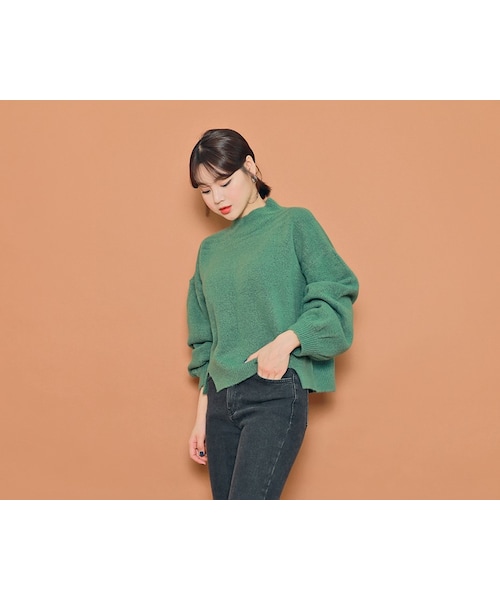 HOTPING(ホッピン)の「ハーフネックルーズカラーニット(ニット/セーター・レディース・Green/Orange/White/Purple・フリーサイズ)」の1枚目の写真