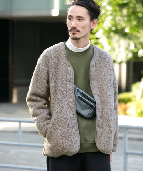 URBAN RESEARCH（アーバンリサーチ）の「POLARTECノーカラー