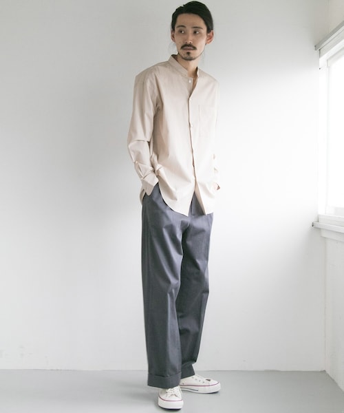 URBAN RESEARCH（アーバンリサーチ）の「コットンサテンワイドトラウザー（パンツ・メンズ・L.BEIGE/NAVY/L.KHAKI/KHAKI/CHINO.BEG/BROWN/CHARCOAL/GRAY/BLUE GRAY/BLACK・M/L）」の15枚目の写真