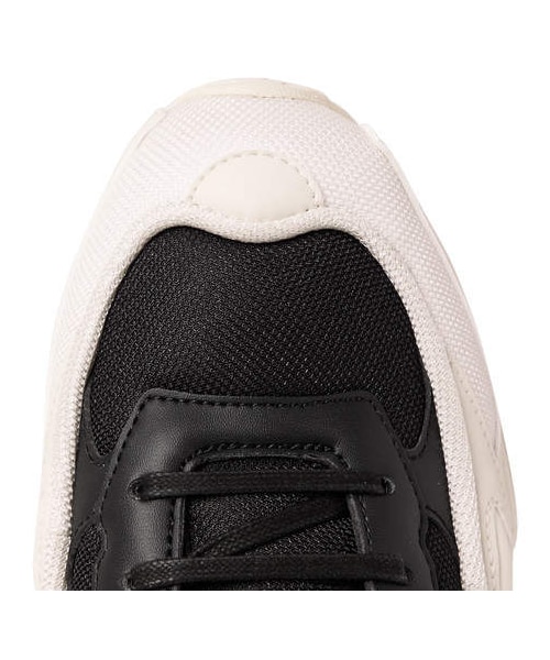 RAF SIMONS（ラフシモンズ）の「Raf Simons + Adidas Originals Ozweego Mesh And Leather Sneakers（スニーカー・メンズ・Black・Uk8.5/Uk12/Uk8/Uk7/Uk9/Uk6/Uk11/Uk10/Uk10.5）」の3枚目の写真