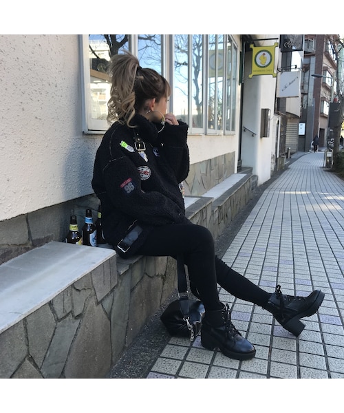 no brand（ノーブランド）の「ワッペンたくさんフェイクボアムートンJK｢69｣（ニット/セーター・レディース・その他）」の3枚目の写真