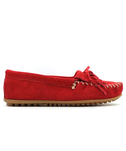 Minnetonka（ミネトンカ）の「Minnetonka SPRING KILTY SUEDE MOCCASIN　CHERRY RED（MOCCASIN・メンズ・other・25.0cm/22.0cm/23.0cm/24.0cm）」の2枚目の写真