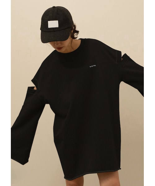 N WITH.（エヌウィズ）の「オープンショルダーワンピース（ワンピース・レディース・グレー/ブラック・F）」の2枚目の写真