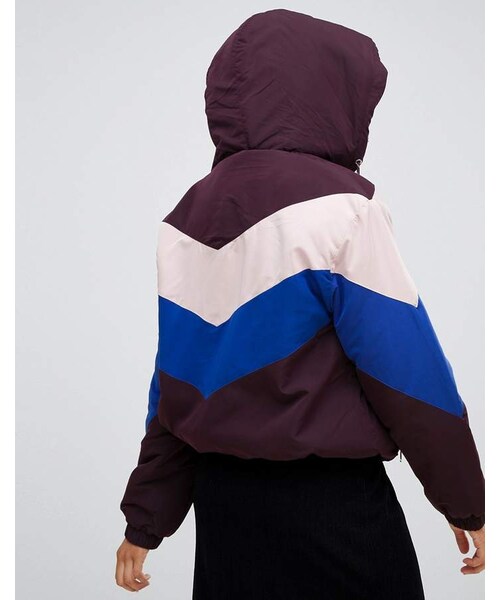 Bershka（ベルシュカ）の「Bershka chevron windbreaker lined（ジャケット/アウター・レディース・Multi・L/M/XS/S）」の2枚目の写真