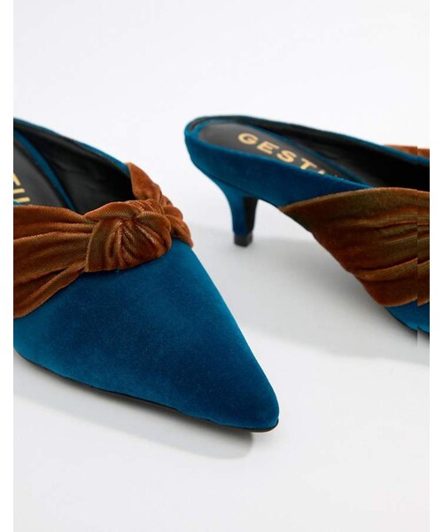 Gestuz（）の「Gestuz velvet kitten heel mules（サンダル）」 WEAR