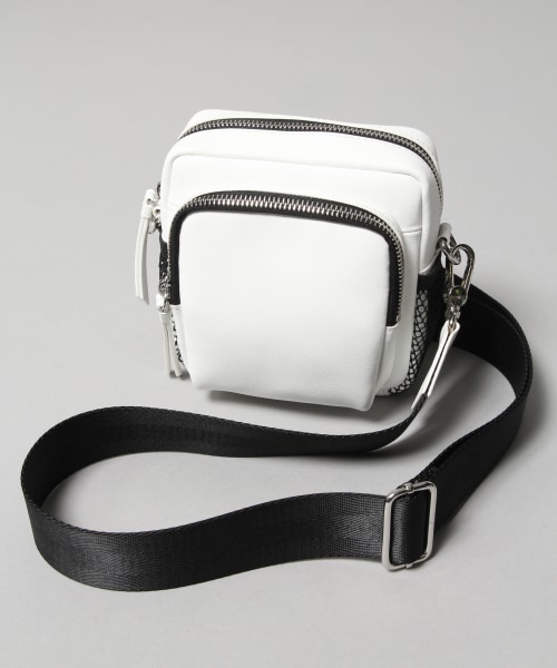 HARE（ハレ）の「SQUAREショルダーバッグ（）」 - WEAR