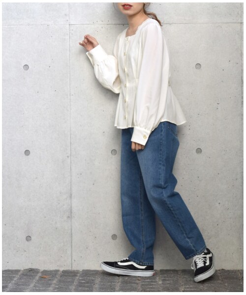 w closet（ダブルクローゼット）の「スパンブロードウエストタックブラウス（トップス・レディース・オフホワイト/ベージュ/ラベンダー/Sグレー・FREE）」の15枚目の写真