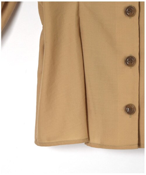 w closet（ダブルクローゼット）の「スパンブロードウエストタックブラウス（トップス・レディース・オフホワイト/ベージュ/ラベンダー/Sグレー・FREE）」の13枚目の写真