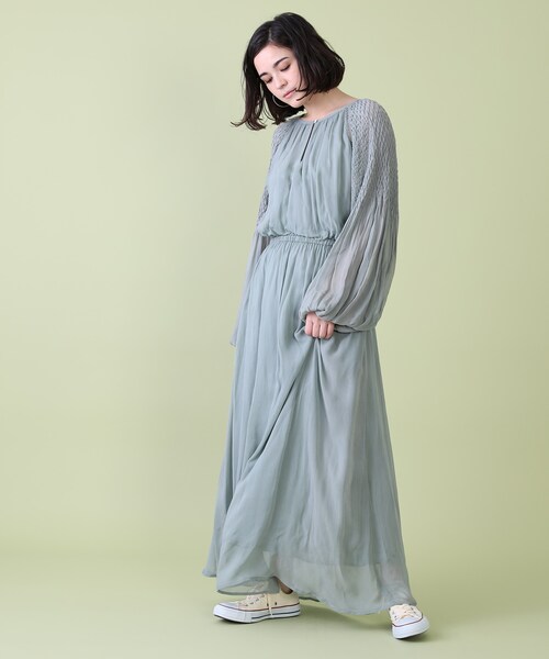 【美品】ハンドスモッキングワンピース 084123582_29_m.webp