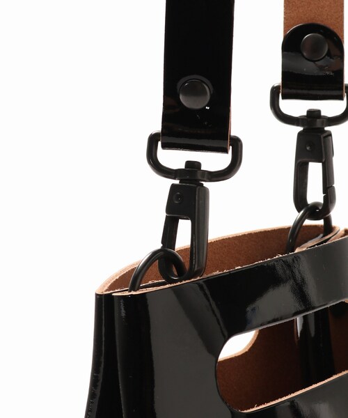 417 EDIFICE（フォーワンセブンエディフィス）の「NaNa-NaNa / ナナナナ LEATHER A5（バッグ・ブラック/フリー/残り1点）」の8枚目の写真