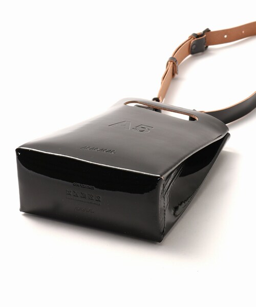 417 EDIFICE（フォーワンセブンエディフィス）の「NaNa-NaNa / ナナナナ LEATHER A5（バッグ・ブラック/フリー/残り1点）」の5枚目の写真