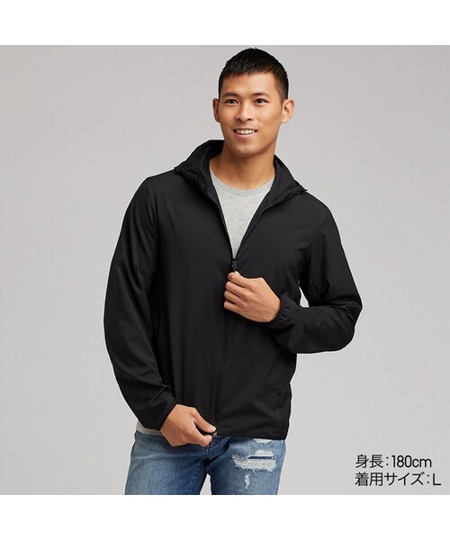 UNIQLO（ユニクロ）の「ポケッタブルパーカ（ブルゾン・メンズ・LIGHT GRAY 02/RED 16/GRAY 03/BLUE 64/NAVY 69/GREEN 55/BLACK 09・L/3XL/4XL/XL/M/XXL/S/XS）」の2枚目の写真