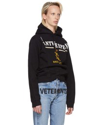 VETEMENTS ヴェトモン スウェット 黒 M 2026824G0009 VETEMENTS ヴェトモン スウェット 黒 M 2026824G0009 (VETEMENTS
