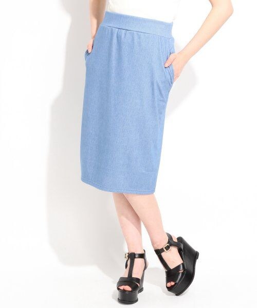 LOWRYS FARM（ローリーズファーム）の「ＦベーシックBOXヒザスカート（スカート・レディース・ブラック/ブルー・Ｌ/Ｍ）」の2枚目の写真