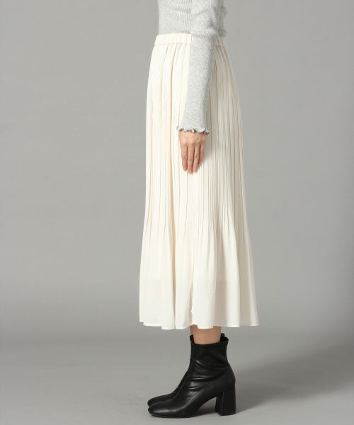 LOWRYS FARM（ローリーズファーム）の「ケシプリーツスカート（スカート・オフ/ブラック）」の3枚目の写真