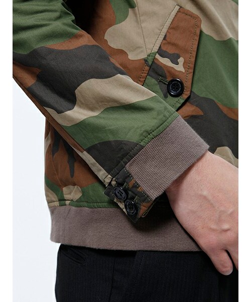 Johnbull Private labo（ジョンブルプライベートラボ）の「ジップアップブルゾン（12357）（トップス・メンズ・カモフラージュ/レッド/ネイビー・S/M/L）」の8枚目の写真