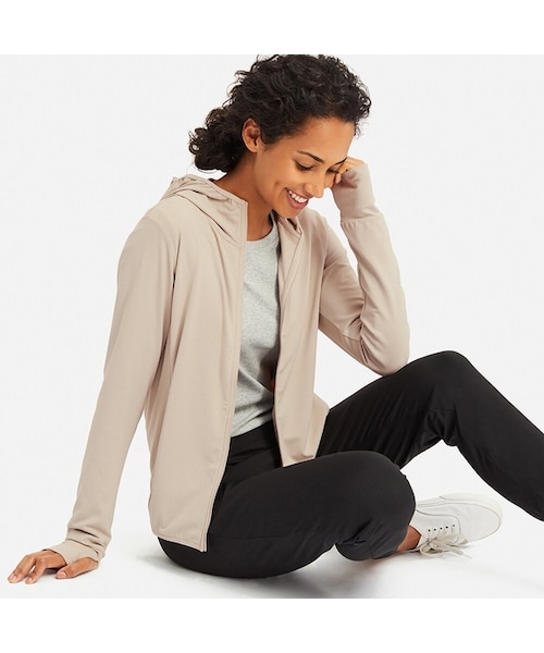 UNIQLO（ユニクロ）の「エアリズムUVカットメッシュパーカ（長袖）（パーカー・レディース・LIGHT BLUE 60/BLACK 09/PURPLE 71/LIGHT GRAY 02/WHITE 00/NATURAL 30/GREEN 52/PINK 12/PINK 10/NAVY 69・XL/M/XS/3XL/XXL/L/S）」の5枚目の写真